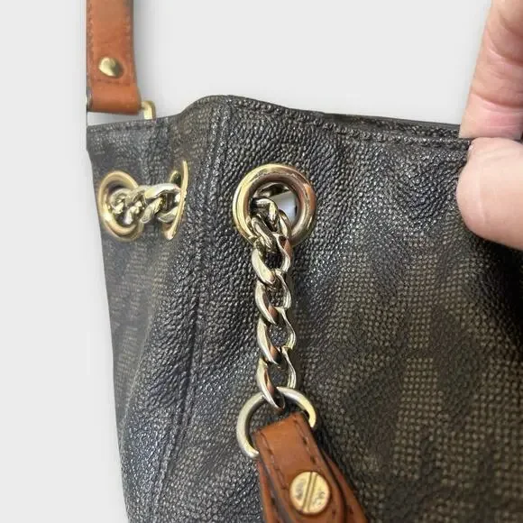 Vintage MICHAEL Michael Kors Brown Signature Leather Jet Set Chain Hobo Bag - Picture 9 of 16